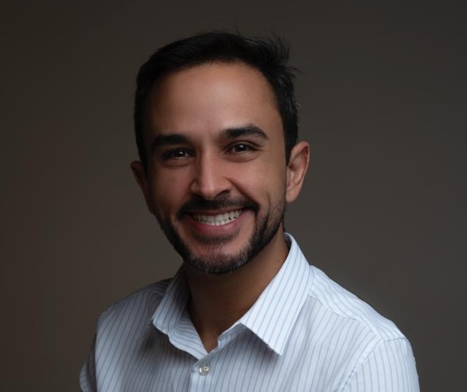 Dr. Dilermando Leal